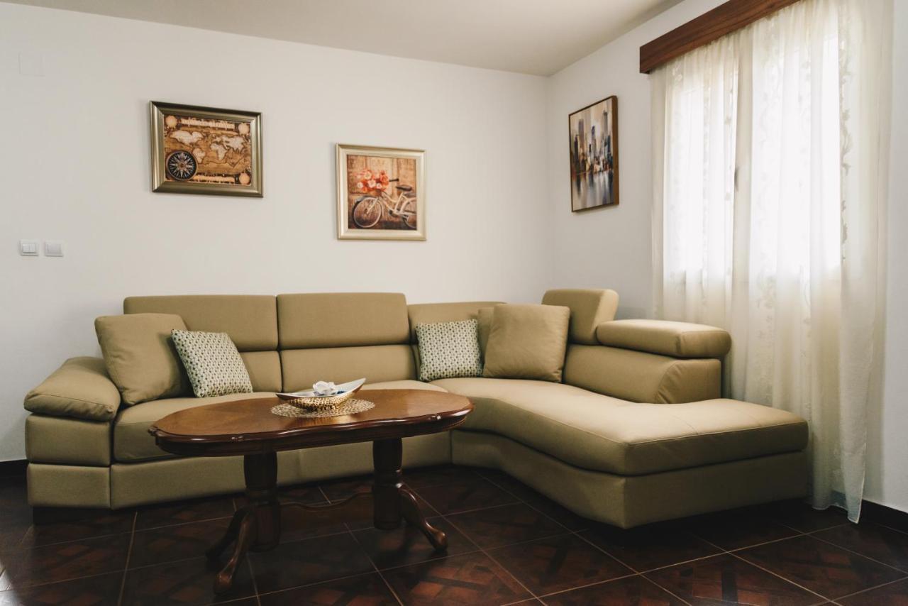 Apartment El Mar Budva